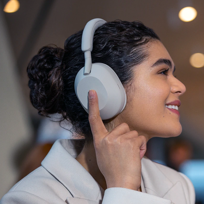 Магия Sony. 5-я серия тысячных наушников.