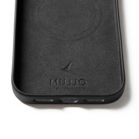 Mujjo чехол для iPhone 17 Pro Max Full Leather Case MagSafe (черный) MUJJO-CL-063-BK