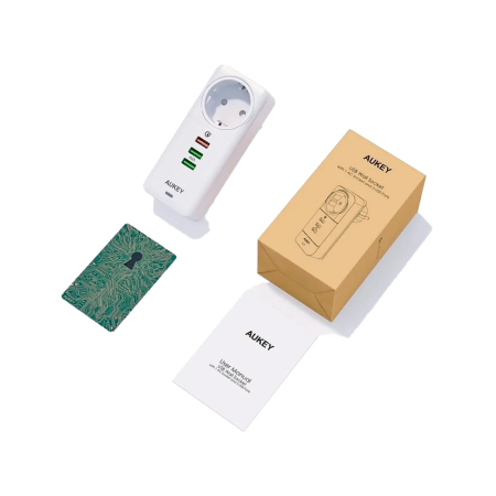 Aukey сетевой фильтр Wall Charger розетка + 3X USB A (белый) PA-W01