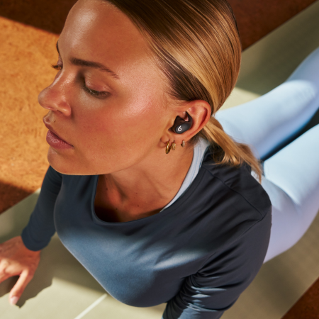 Beats наушники беспроводные Powerbeats Fit (черный) ME2J4 Beats наушники беспроводные Powerbeats Fit (черный) ME2J4