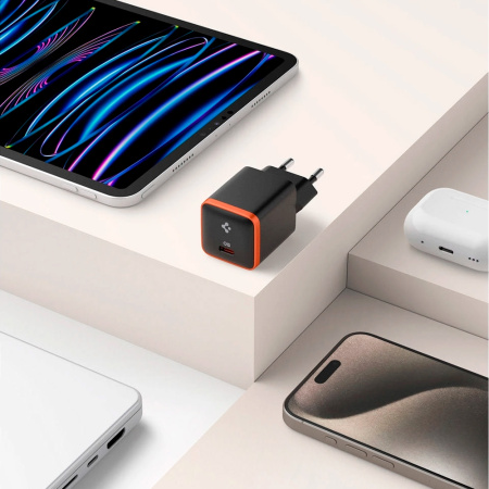 Spigen СЗУ ArcStation Essential Charger 30W Type-C (черный) ACH08448